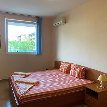 Prostor Apartments Obzor Ngoại thất bức ảnh